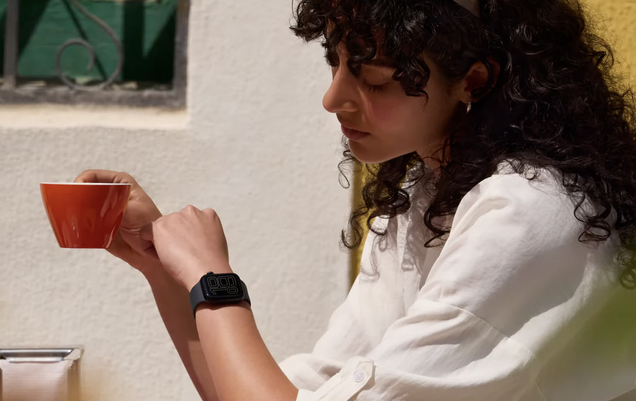 Apple представила нові Apple Watch і AirPods 3: перші фото та головні фішки